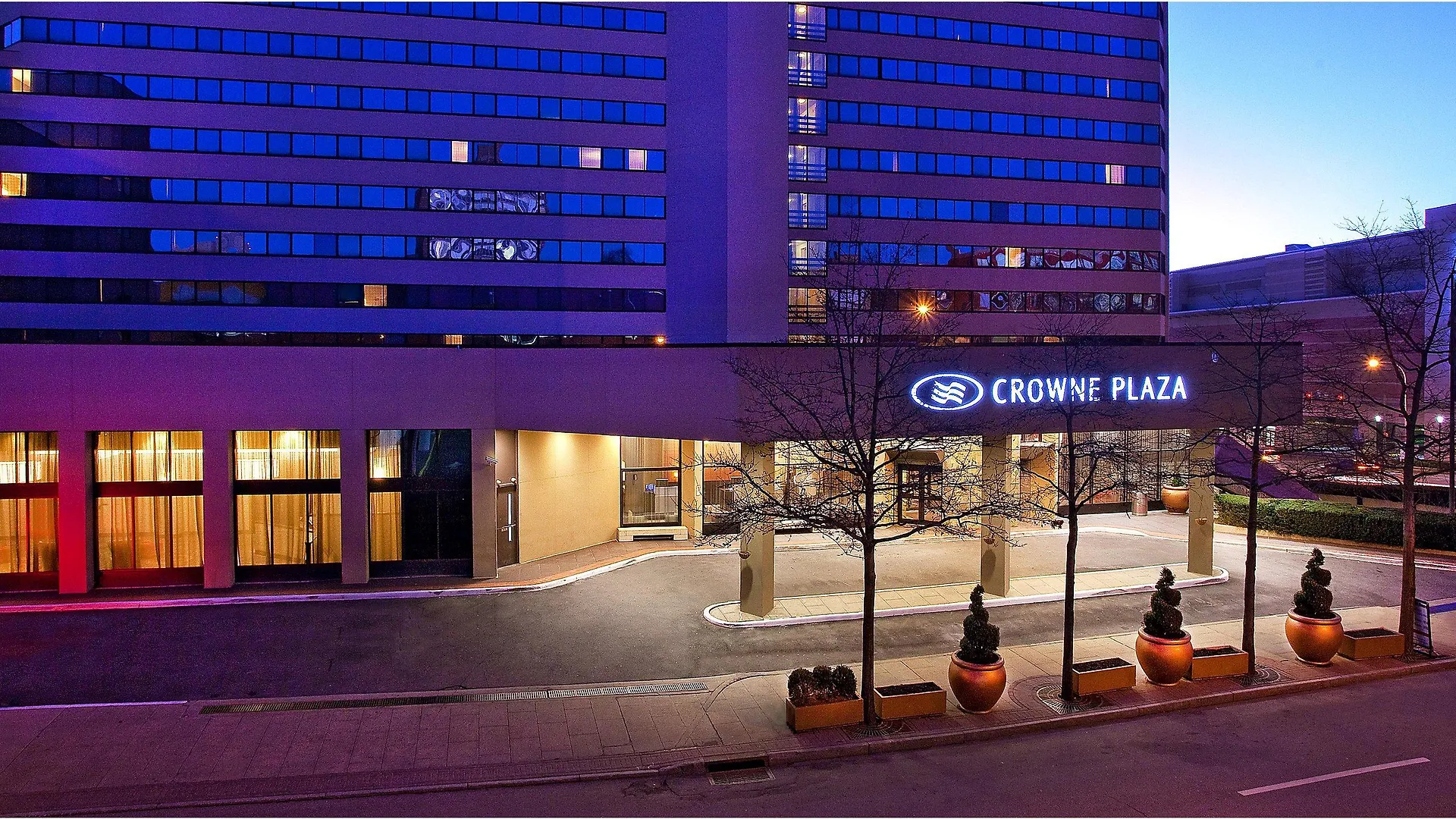 Отель Sonesta White Plains Downtown 4*,