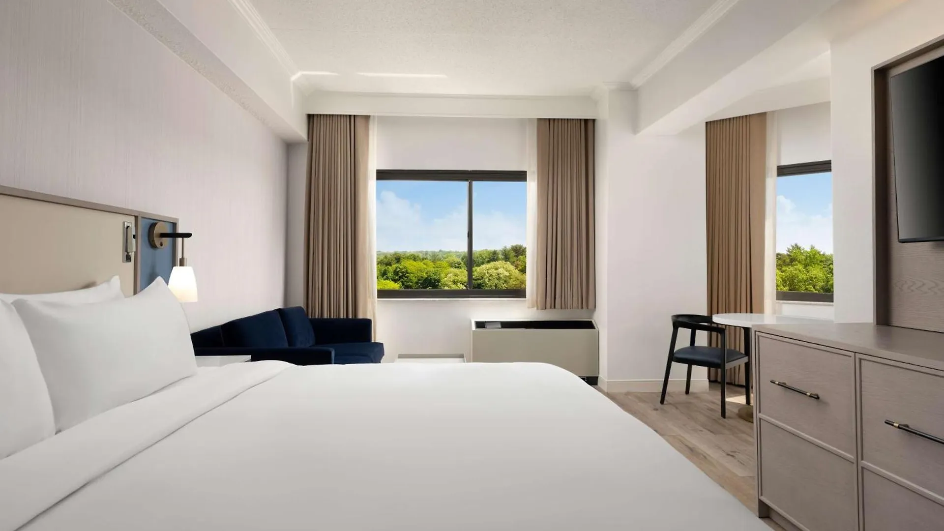 Отель Sonesta White Plains Downtown