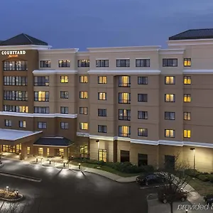 3* Hotel Courtyard By Marriott Newark